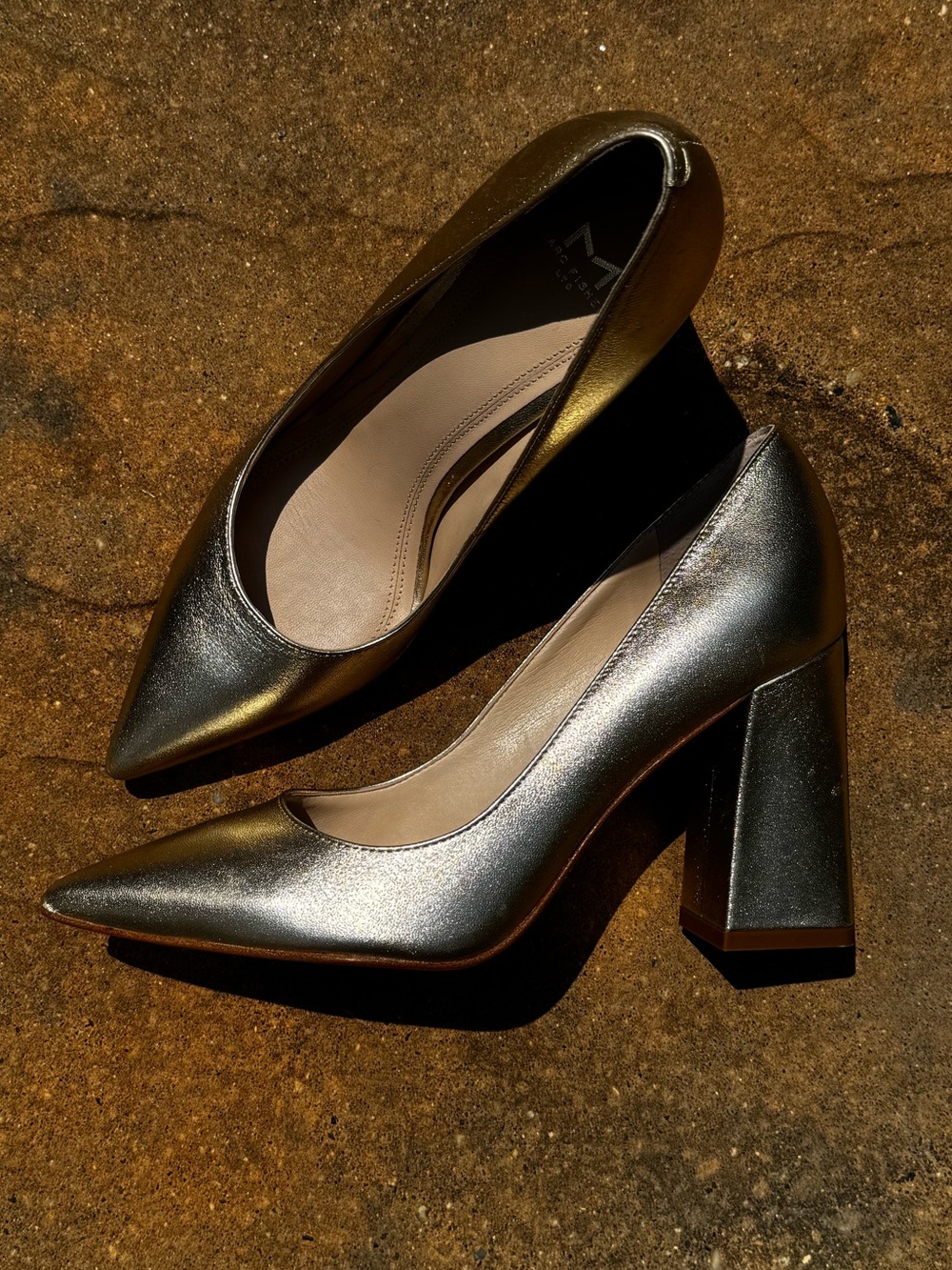 Marc Fisher Champagne Gold Leather Women's Pump Box